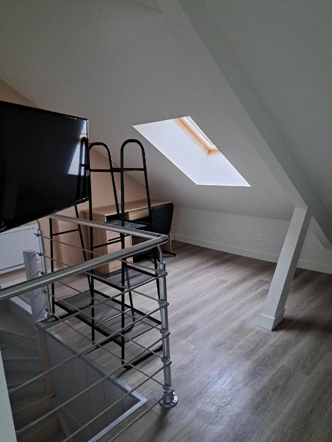 Studio Spacieux Et Elegant Au Coeur De Bourbourg - Gare A Proximite Dış mekan fotoğraf