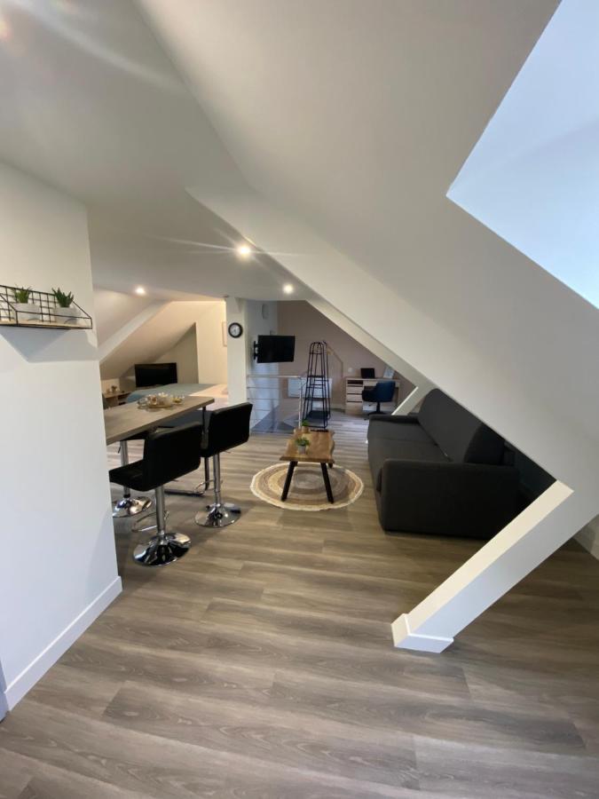 Studio Spacieux Et Elegant Au Coeur De Bourbourg - Gare A Proximite Dış mekan fotoğraf