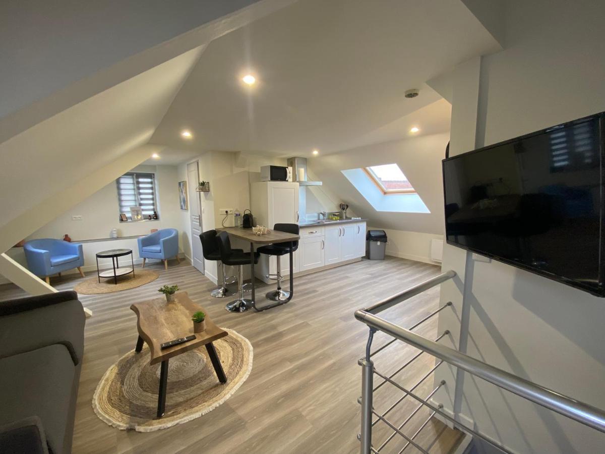 Studio Spacieux Et Elegant Au Coeur De Bourbourg - Gare A Proximite Dış mekan fotoğraf